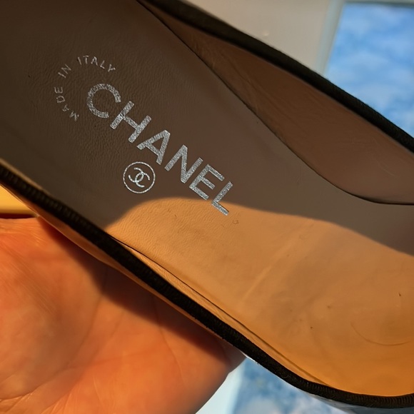 Authentic CHANEL Ballet Flats - Picture 6 of 6